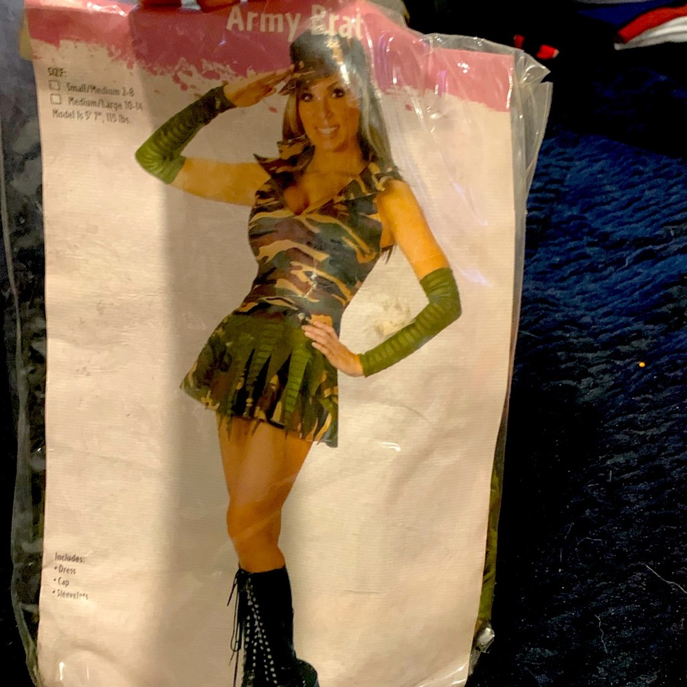 Women’s SMALL ARMY costume